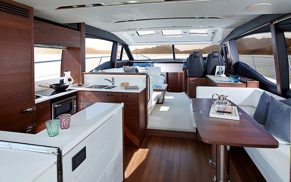 Аренда, чартер яхты Princess S65 – Nomad III на Майорке, Ибице, Балеарских островах